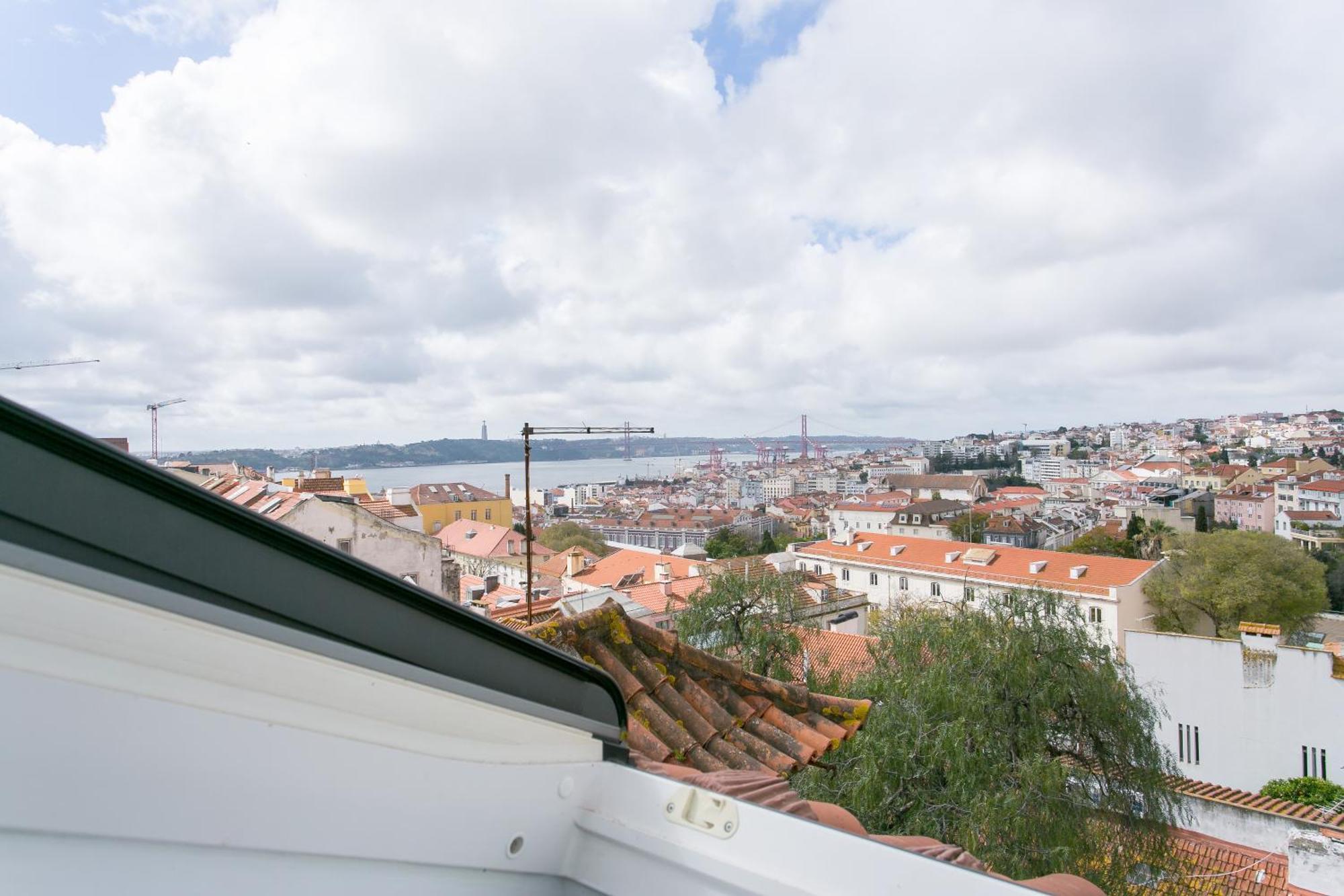 Loft Bairro Alto Apartment Lisbon Bagian luar foto