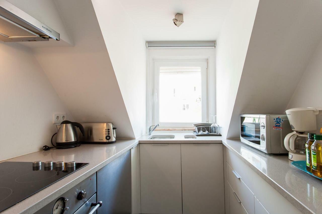 Loft Bairro Alto Apartment Lisbon Bagian luar foto